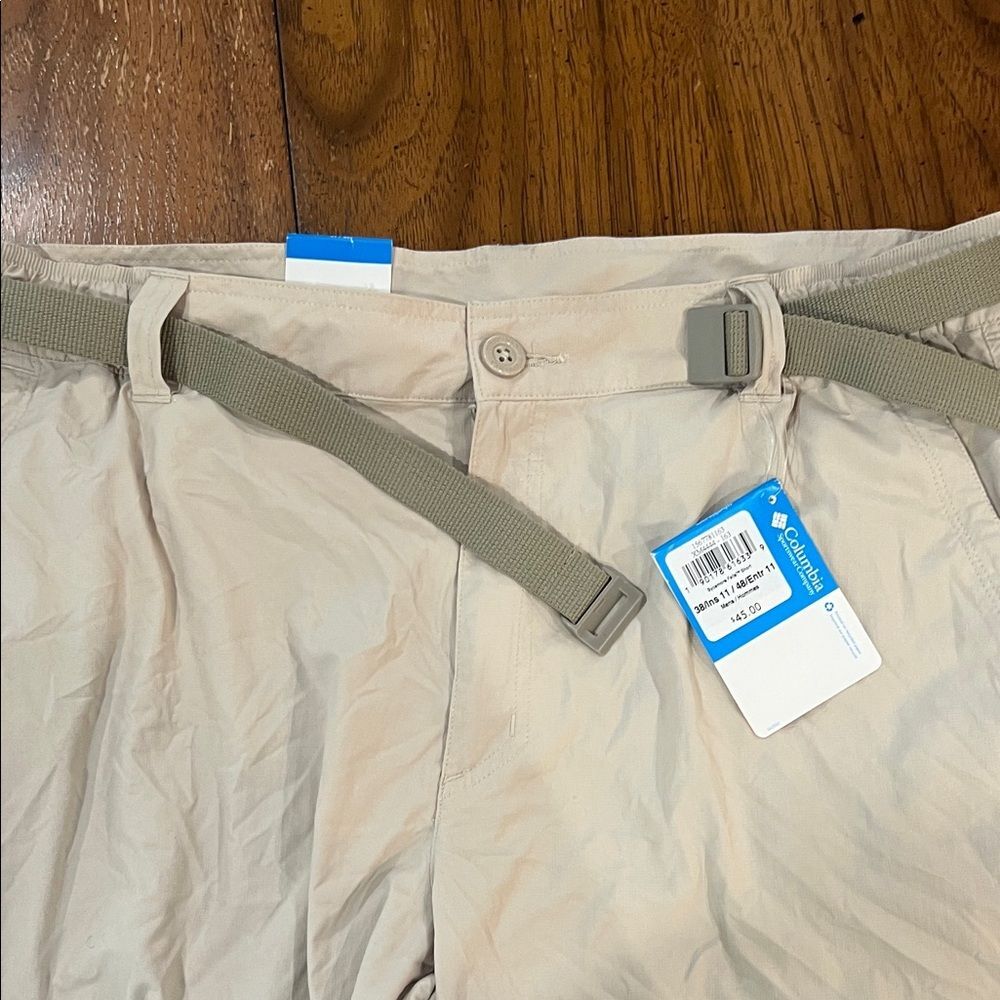 Columbia Men's Omni-Shade Sycamore Falls Shorts- Size 38